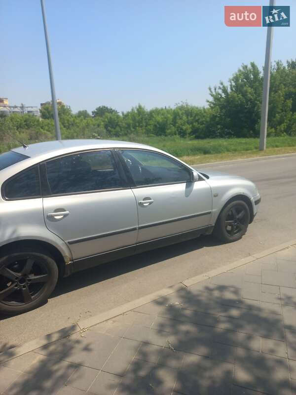 Volkswagen Passat 1999