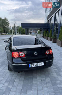 Седан Volkswagen Passat 2006 в Ярмолинцах