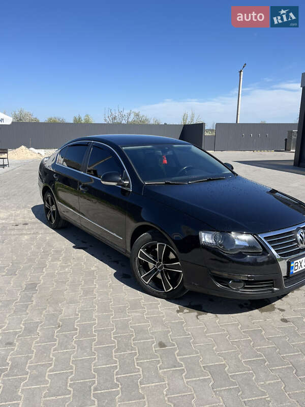 Седан Volkswagen Passat 2006 в Ярмолинцях