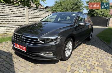 Универсал Volkswagen Passat 2021 в Луцке
