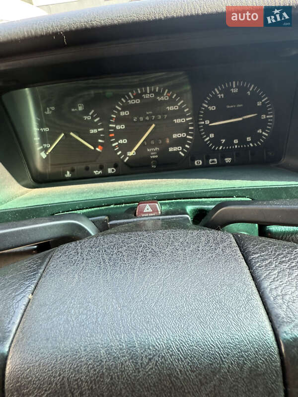 Седан Volkswagen Passat 1991 в Чернівцях