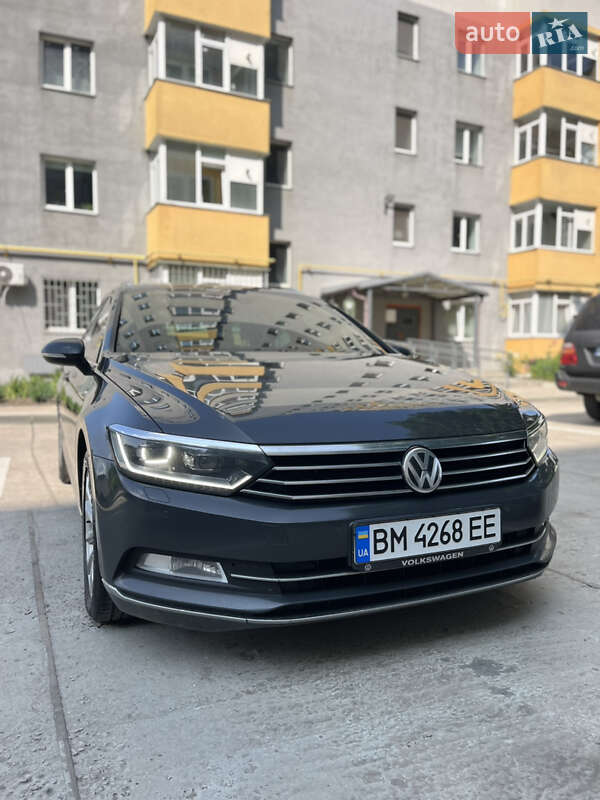 Універсал Volkswagen Passat 2015 в Сумах