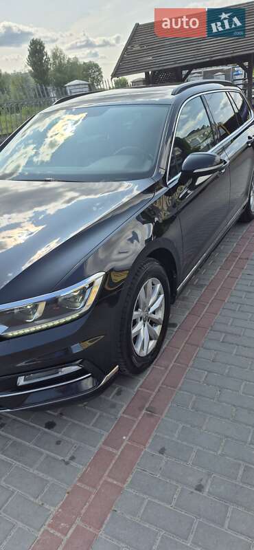 Универсал Volkswagen Passat 2017 в Василькове