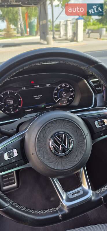 Универсал Volkswagen Passat 2017 в Василькове