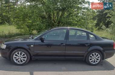 Седан Volkswagen Passat 2000 в Днепре