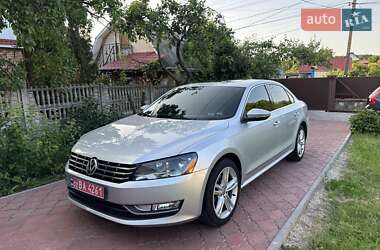 Седан Volkswagen Passat 2014 в Виннице