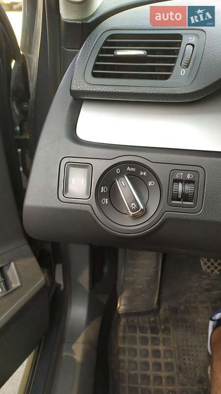 Универсал Volkswagen Passat 2010 в Умани