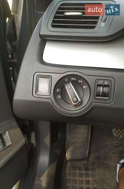Универсал Volkswagen Passat 2010 в 