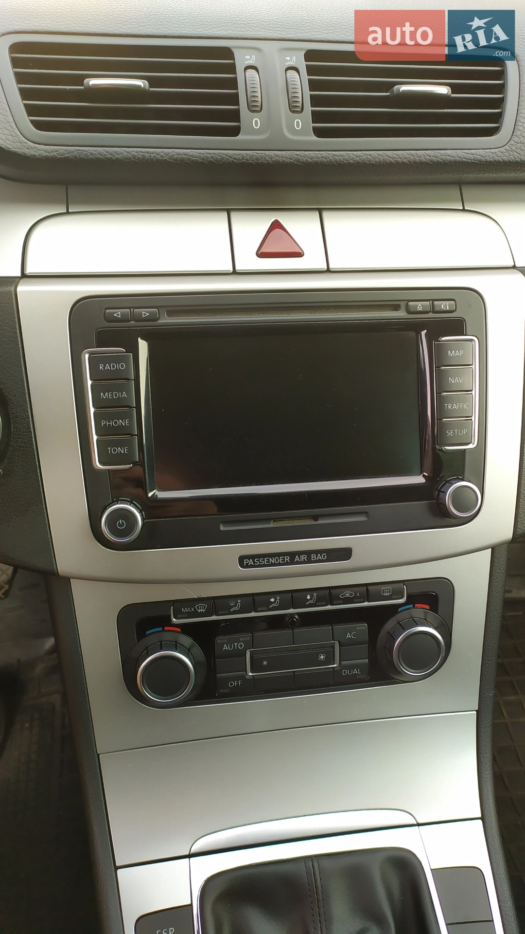 2010 Volkswagen Passat - мініатюра 8