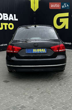 Седан Volkswagen Passat 2014 в 