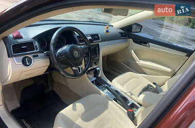 Седан Volkswagen Passat 2013 в 