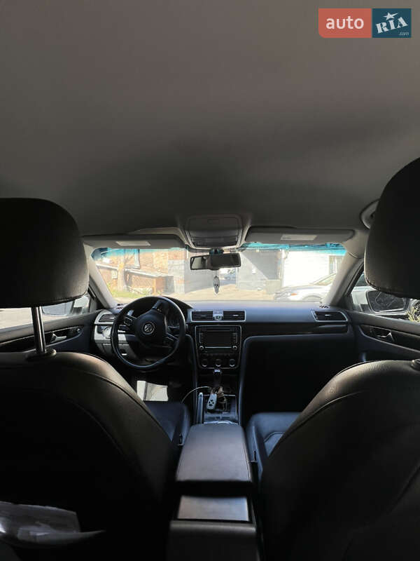 Седан Volkswagen Passat 2013 в Днепре фото 7 Седан Volkswagen Passat 2013 в Днепре