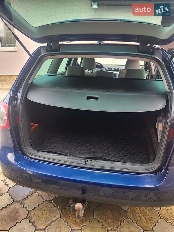 Универсал Volkswagen Passat 2010 в Запорожье