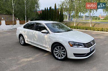 Седан Volkswagen Passat 2012 в Черкасах