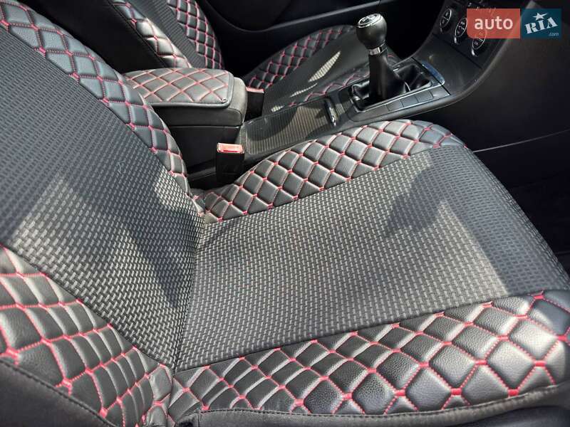 Универсал Volkswagen Passat 2006 в Ахтырке