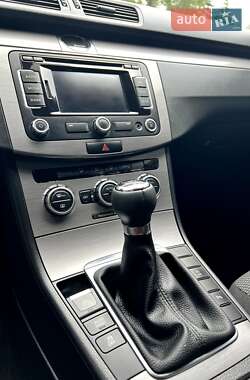 Универсал Volkswagen Passat 2012 в Виннице