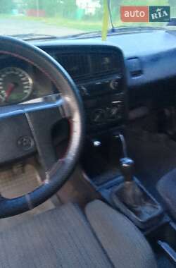 Седан Volkswagen Passat 1991 в 