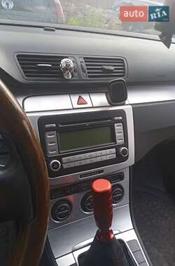 Седан Volkswagen Passat 2008 в 