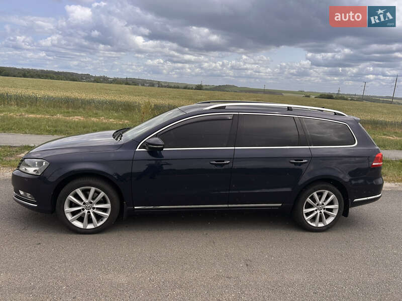 Универсал Volkswagen Passat 2012 в Харькове