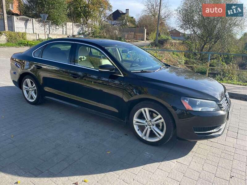 Седан Volkswagen Passat 2014 в Львові