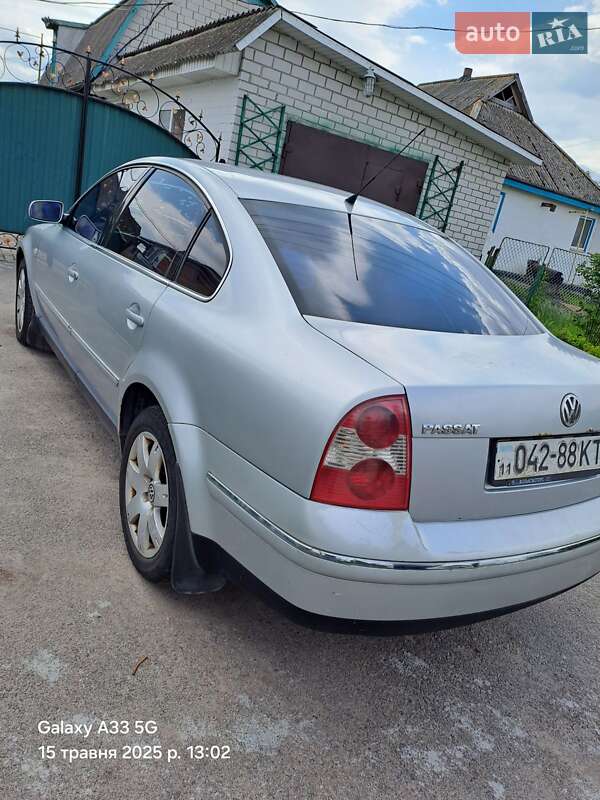Седан Volkswagen Passat 2001 в Миронівці