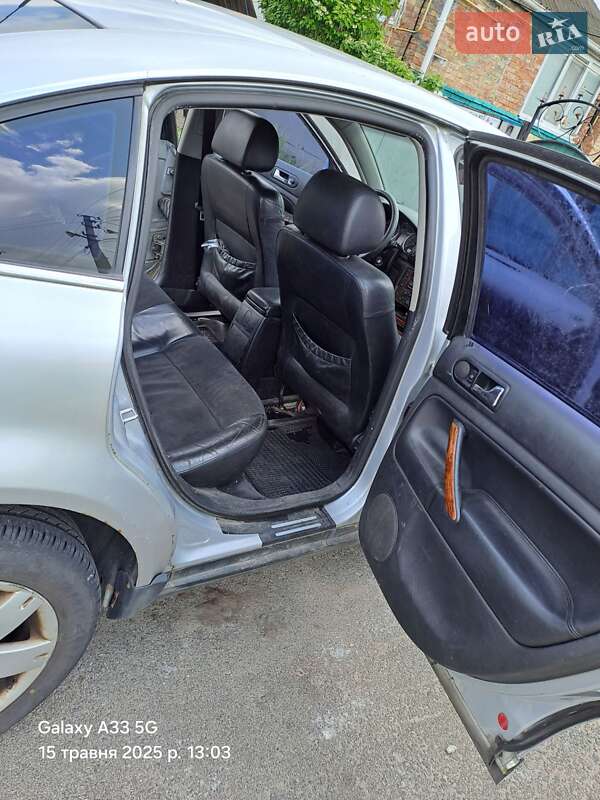 Седан Volkswagen Passat 2001 в Миронівці
