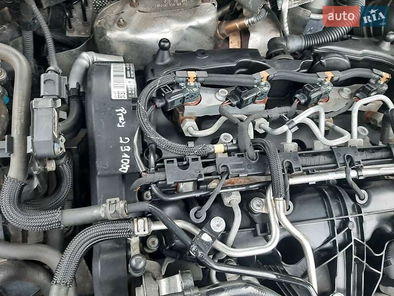 Универсал Volkswagen Passat 2011 в Павлограде