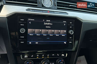 Седан Volkswagen Passat 2019 в 