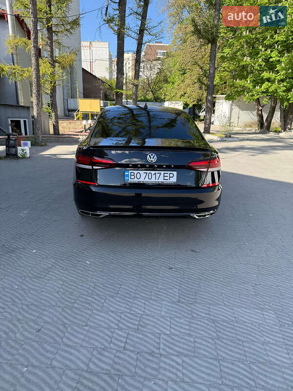 Седан Volkswagen Passat 2020 в Тернополі