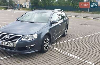 Универсал Volkswagen Passat 2010 в 