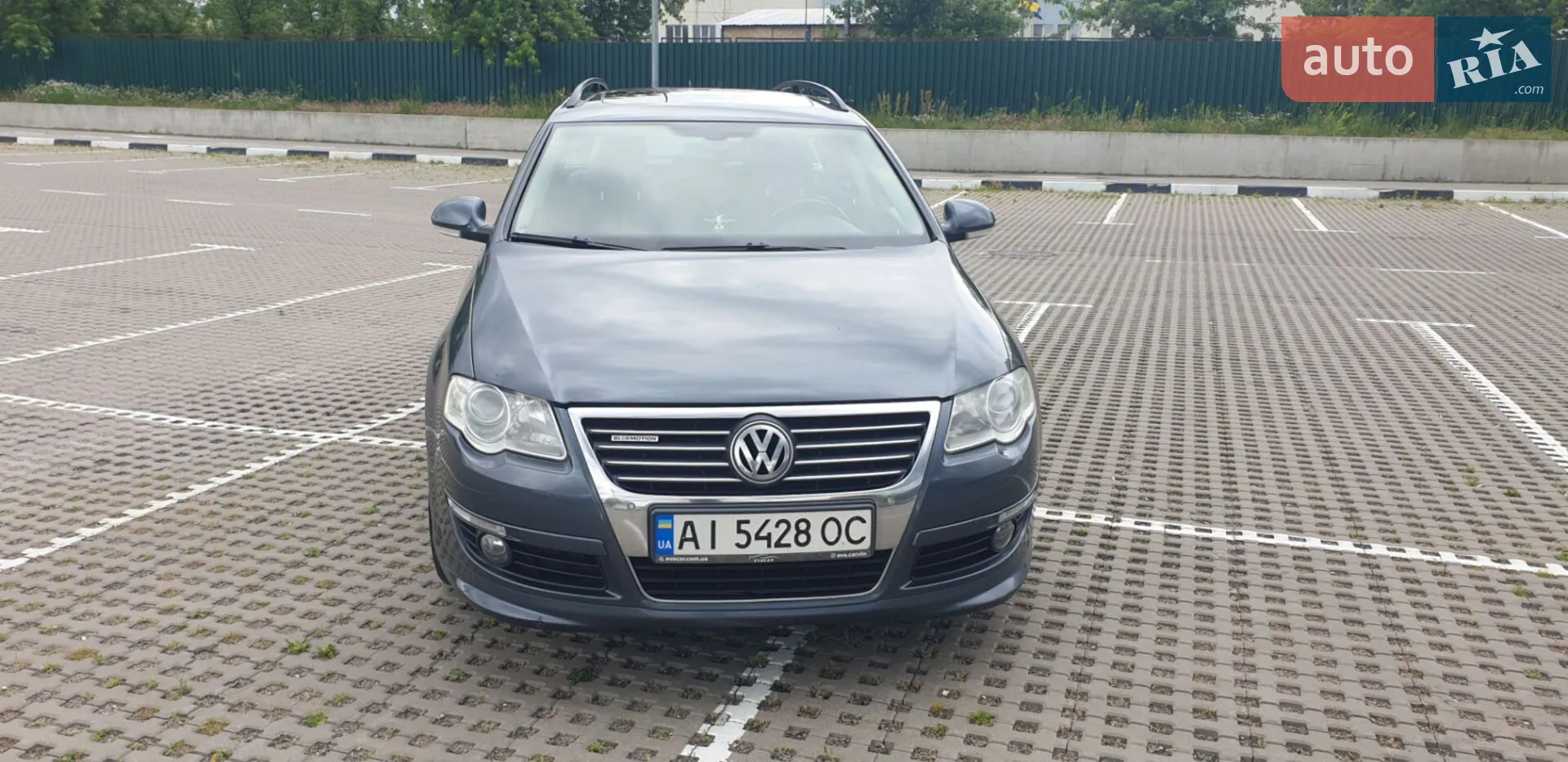 2010 Volkswagen Passat - мініатюра 6