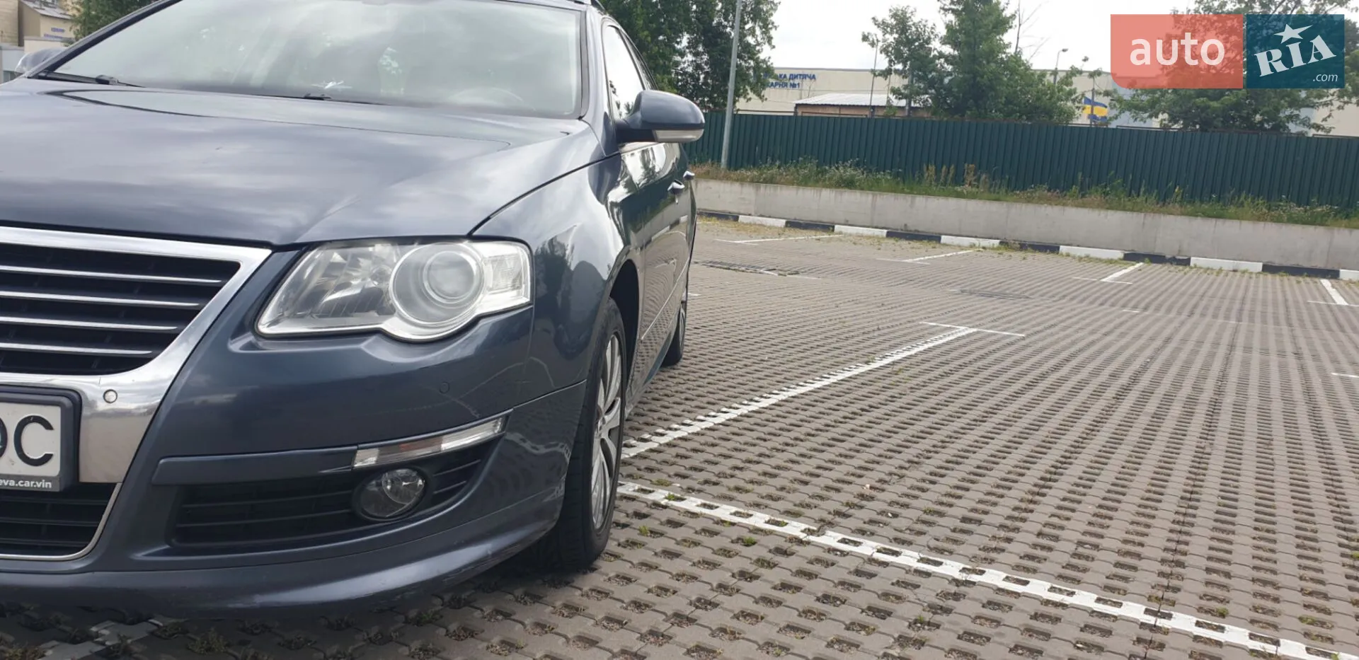 2010 Volkswagen Passat - мініатюра 11