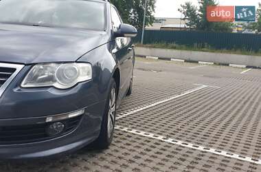 Универсал Volkswagen Passat 2010 в 