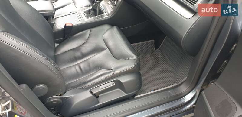 Универсал Volkswagen Passat 2010 в Кагарлыке