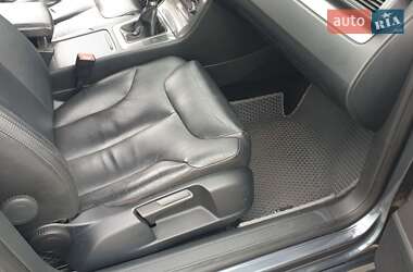 Универсал Volkswagen Passat 2010 в 