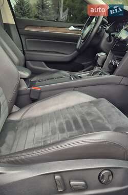 Седан Volkswagen Passat 2018 в 