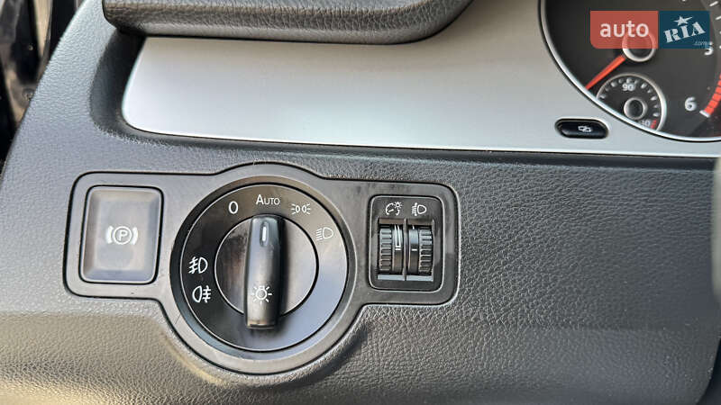 Універсал Volkswagen Passat 2008 в Вінниці