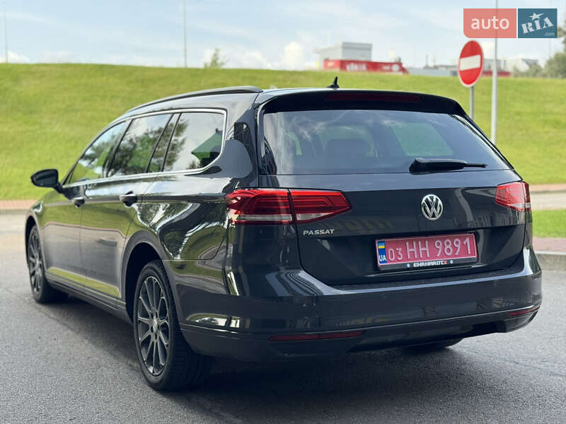Универсал Volkswagen Passat 2018 в Киеве