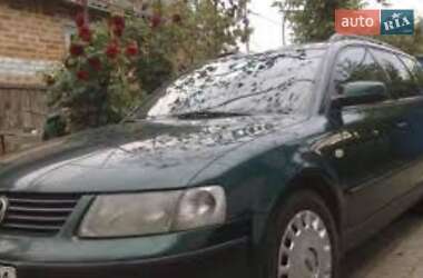 Універсал Volkswagen Passat 1999 в Києві