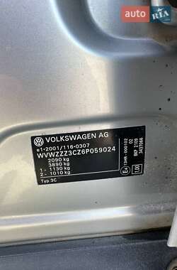 Седан Volkswagen Passat 2005 в 