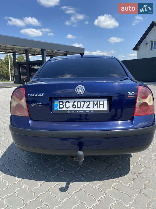 Седан Volkswagen Passat 2000 в Меденичах