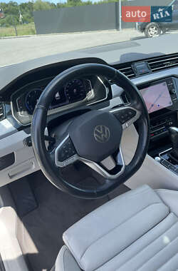 Универсал Volkswagen Passat 2020 в 