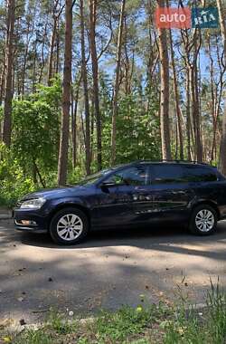 Универсал Volkswagen Passat 2011 в Черкассах