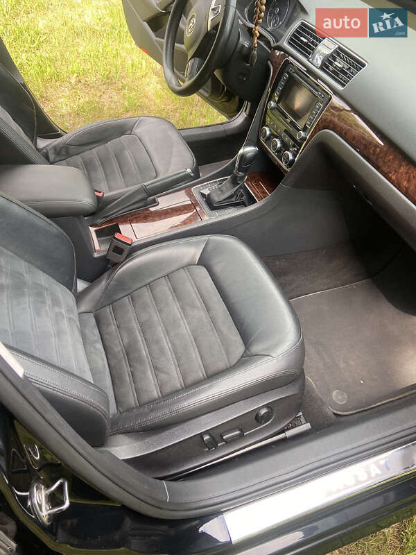 Седан Volkswagen Passat 2011 в Каменском фото 23 Седан Volkswagen Passat 2011 в Каменском