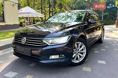 Універсал Volkswagen Passat 2016 в Дрогобичі