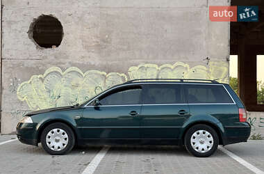 Универсал Volkswagen Passat 2001 в 