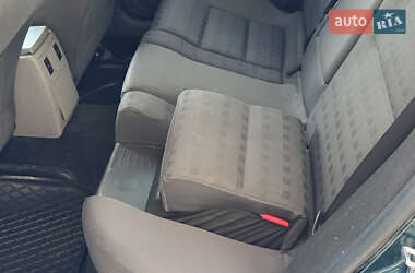 Универсал Volkswagen Passat 2001 в 