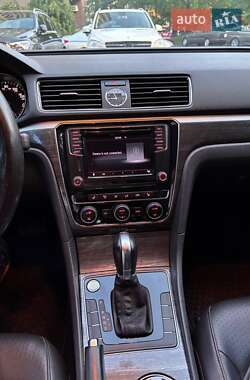 Седан Volkswagen Passat 2016 в 