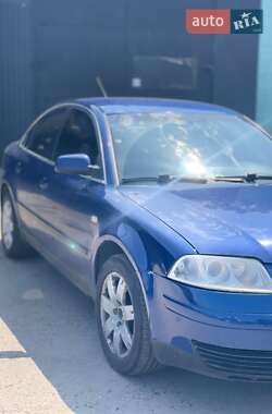 Седан Volkswagen Passat 2002 в Чернігові
