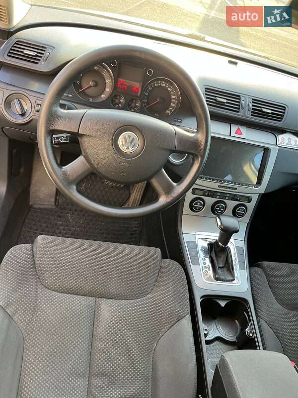 Седан Volkswagen Passat 2006 в Києві фото 3 Седан Volkswagen Passat 2006 в Києві